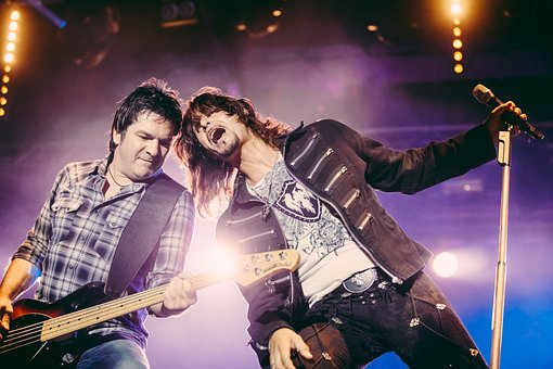 apprendre à jouer la guitare